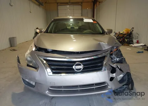 2014 Nissan Altima 2.5/2.5 S/2.5 Sl/2.5 Sv z USA, uszkodzony, nr VIN 1N4AL3AP3EC275253